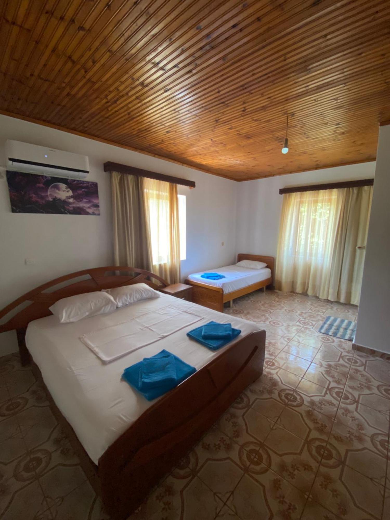 Apartament Demiraj Sarande